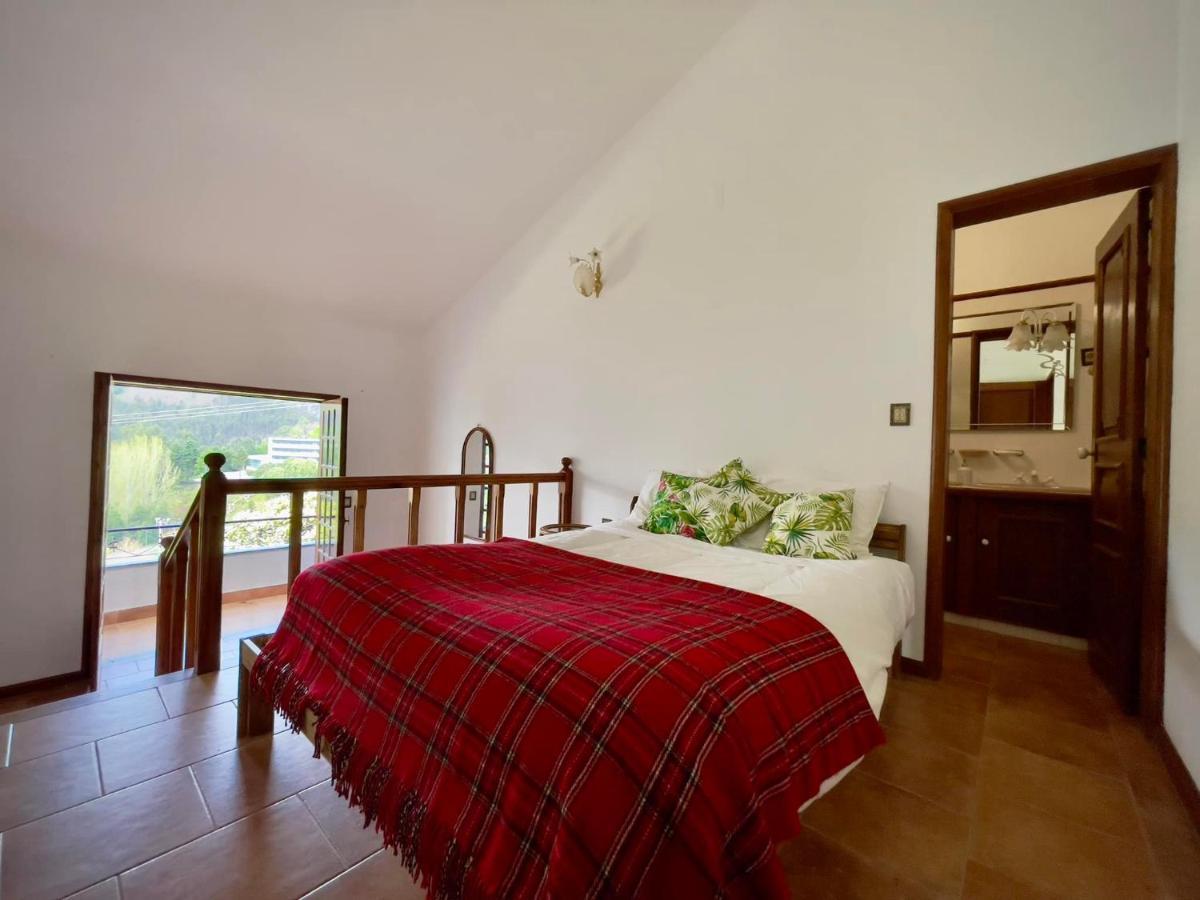 Villa Bouro - Breathtaking Scenery Near Geres Terras de Bouro Dış mekan fotoğraf